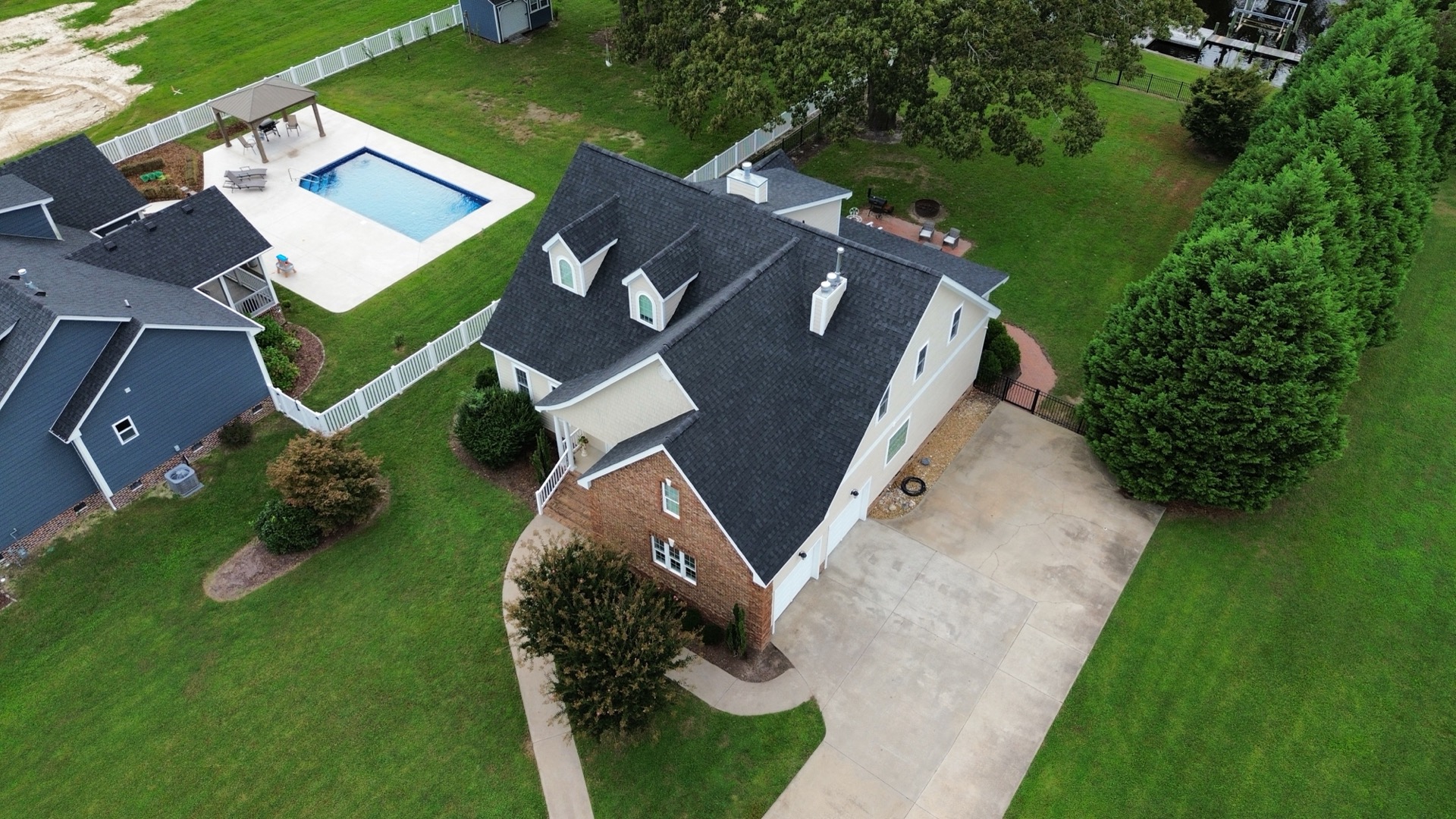 J Lopez Roofing - Professional Residential Roof Installation Elizabeth City NC